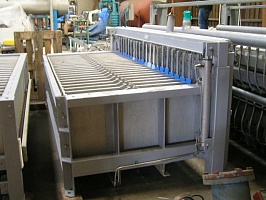 APV - Вертикальный плиточный морозильный аппарат